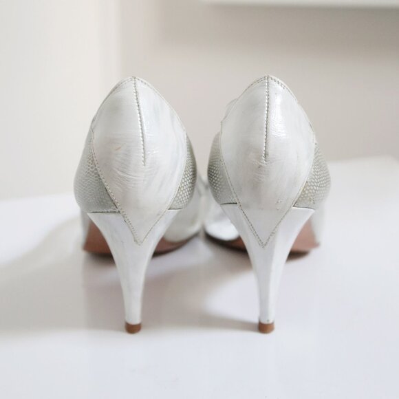 Vintage Stuart Weitzman for Mr Seymour White Painted Leather Mesh Stiletto Heel - Picture 4 of 10